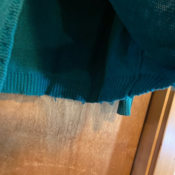 Bravo! Vintage Mega Button Distressed Sweater Size Large - Picture 5 of 7